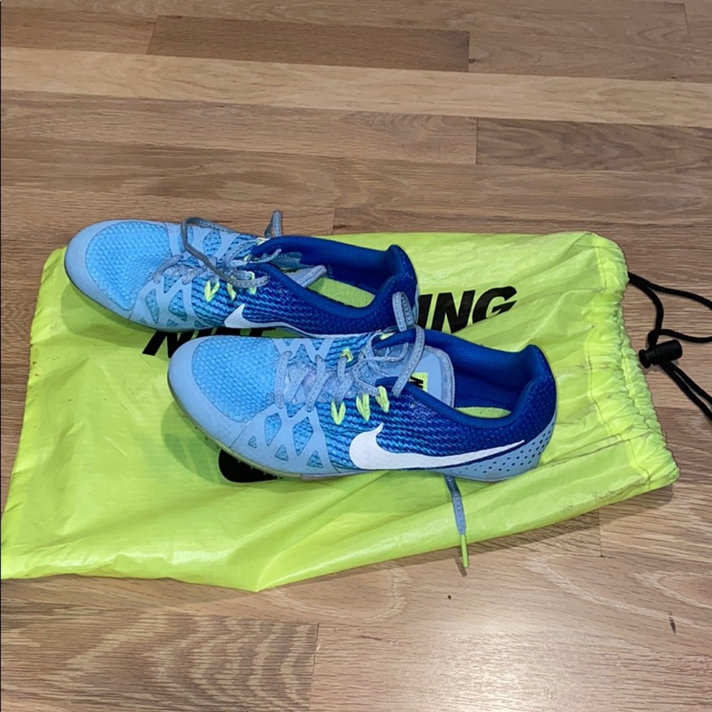 nike track shoes